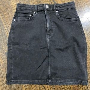 H&M jean skirt